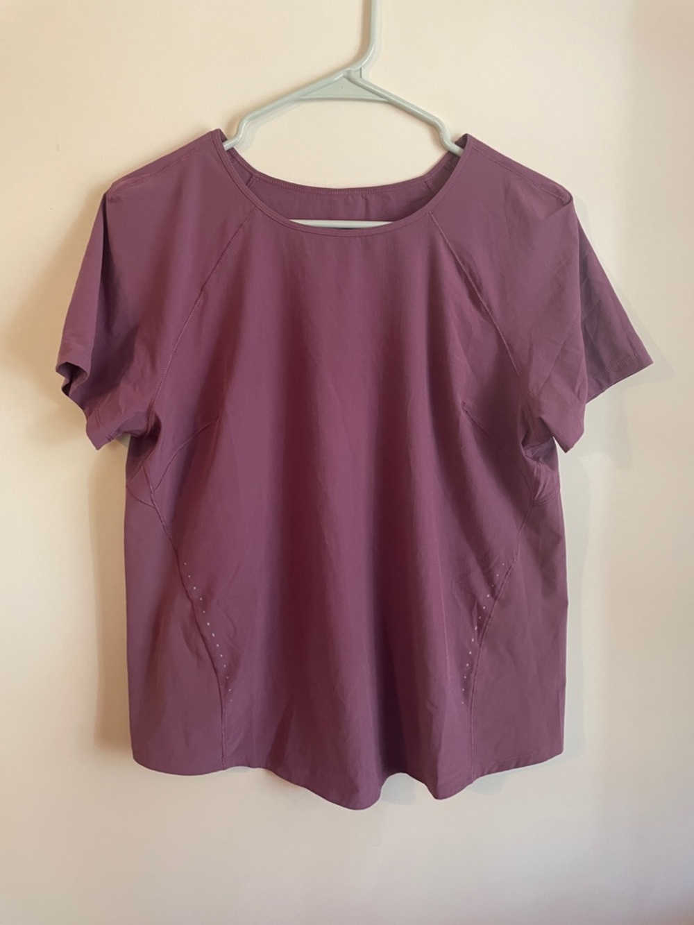lululemon athletica Short-Sleeve Tee in Plum Rose, size not on shirt